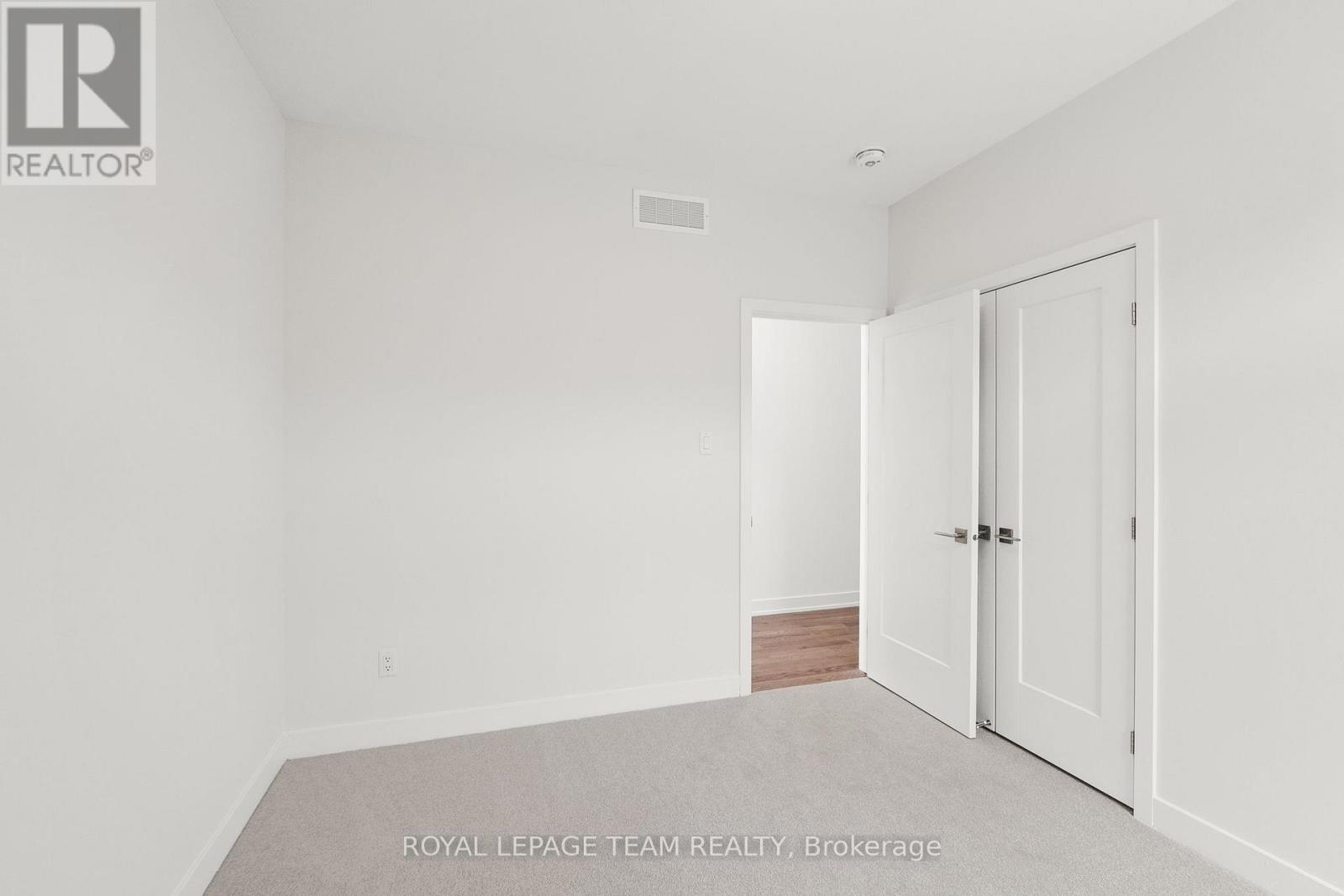 1086 Moore Street, Brockville, Ontario  K6V 0H2 - Photo 33 - X12643532