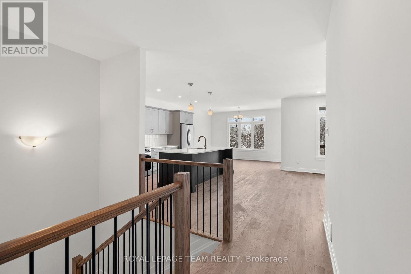 1086 Moore Street, Brockville, Ontario  K6V 0H2 - Photo 9 - X12643532