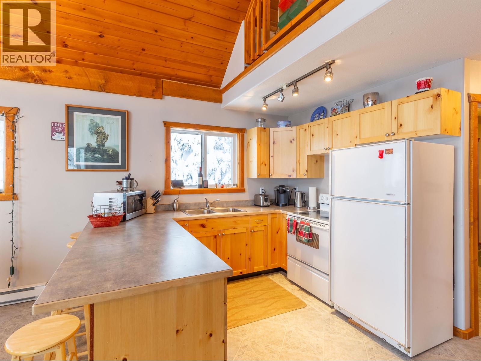 127 Prairie Road, Smithers, British Columbia  V0J 2N0 - Photo 9 - R3074566