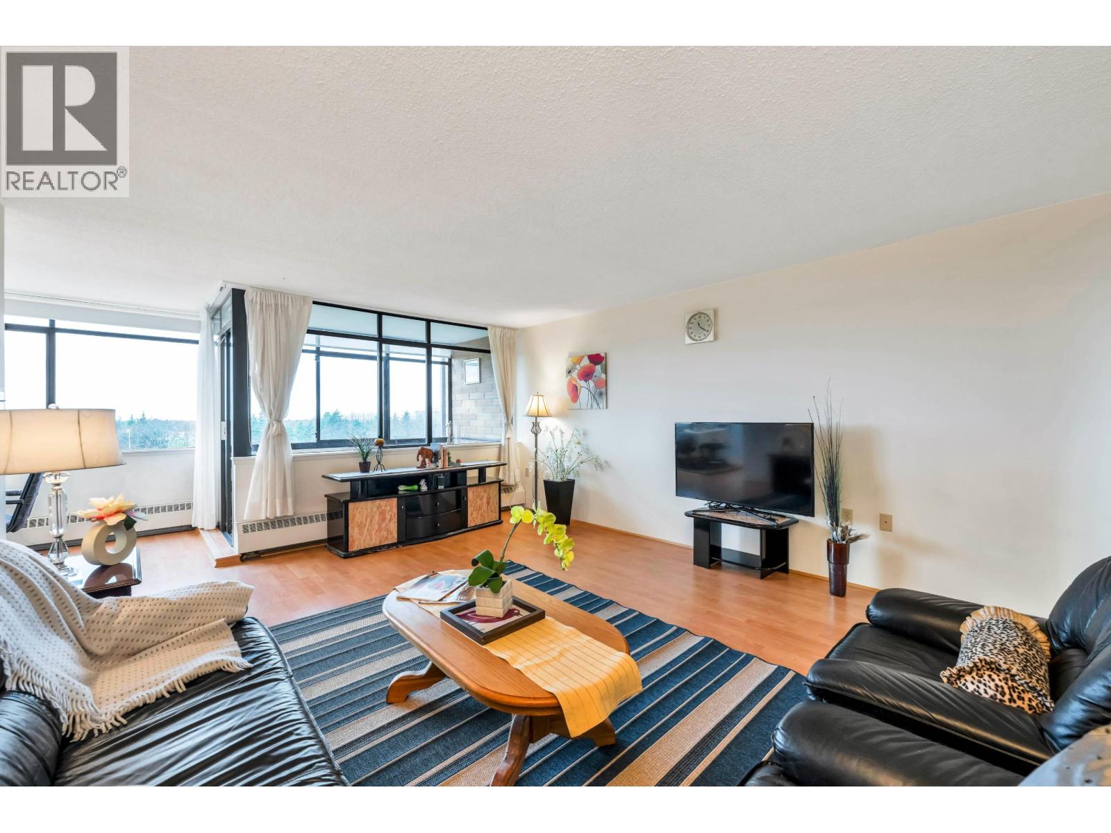 1010 6611 Minoru Boulevard, Richmond, British Columbia  V6Y 1Y9 - Photo 5 - R3074554