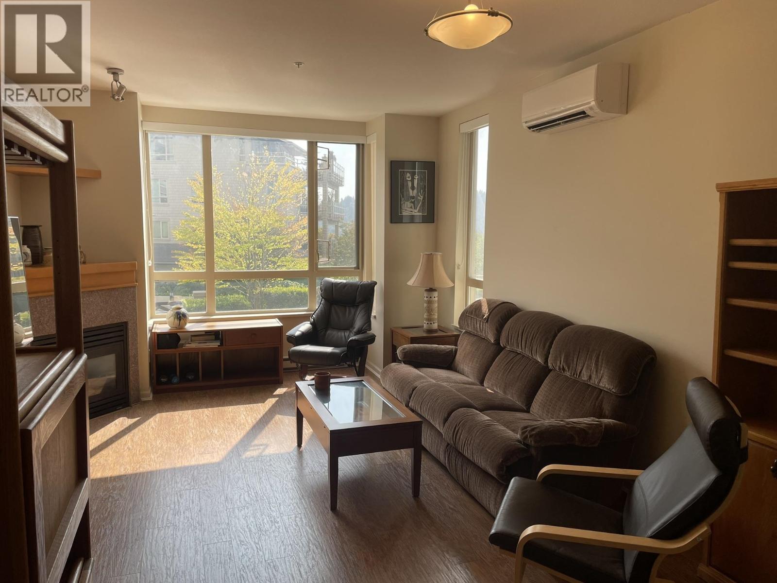 207 580 Raven Woods Drive, North Vancouver, British Columbia V7G 2T2 - Photo 4 - R3074556