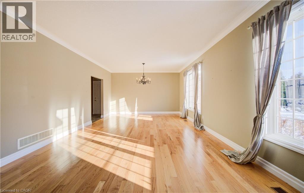 4075 Victoria Road S, Puslinch, Ontario  N0B 2J0 - Photo 4 - 40794100