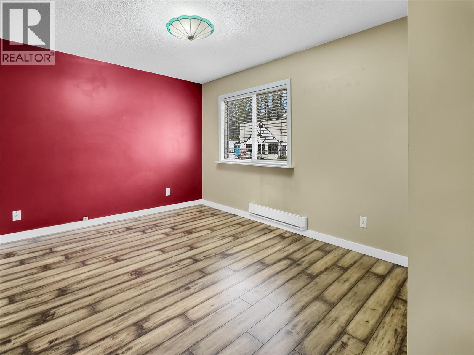 2210 Warren Avenue, Kimberley, British Columbia  V1A 1S9 - Photo 15 - 10365733