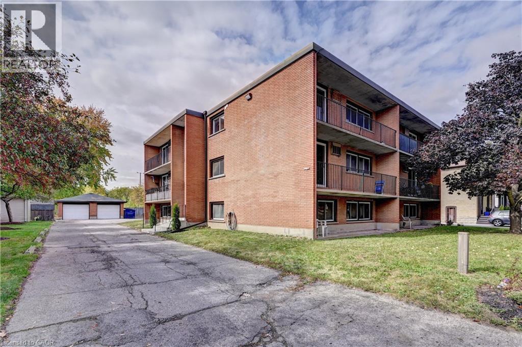 333 Garden Street Unit# 4, Cambridge, Ontario  N3H 4C8 - Photo 2 - 40794456