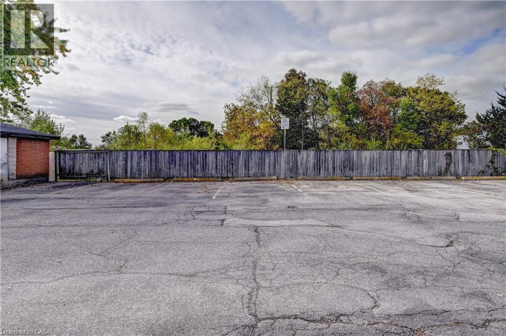 333 Garden Street Unit# 4, Cambridge, Ontario  N3H 4C8 - Photo 35 - 40794456