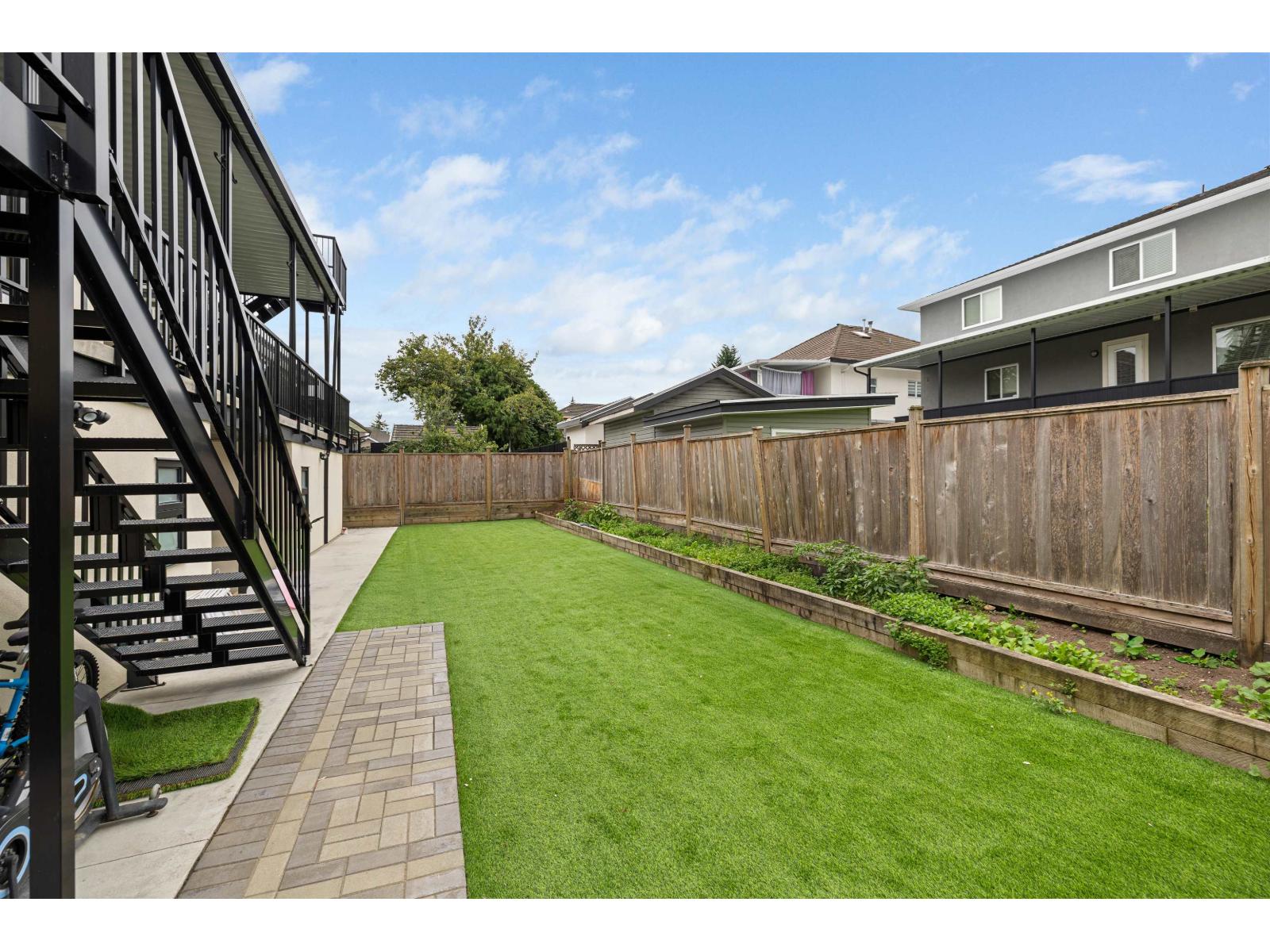 6899 CLEVEDON DRIVE, Surrey, British Columbia