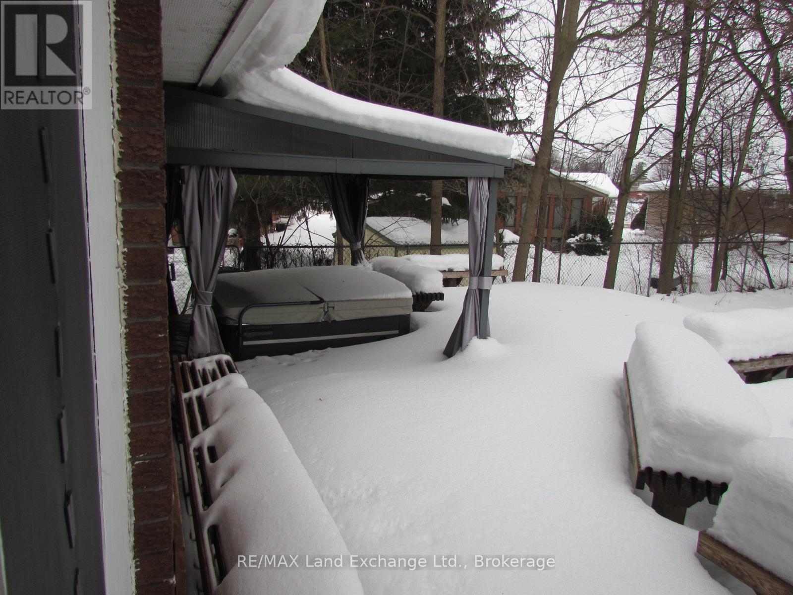 251 4th Avenue, Hanover, Ontario  N4N 2B6 - Photo 21 - X12643552