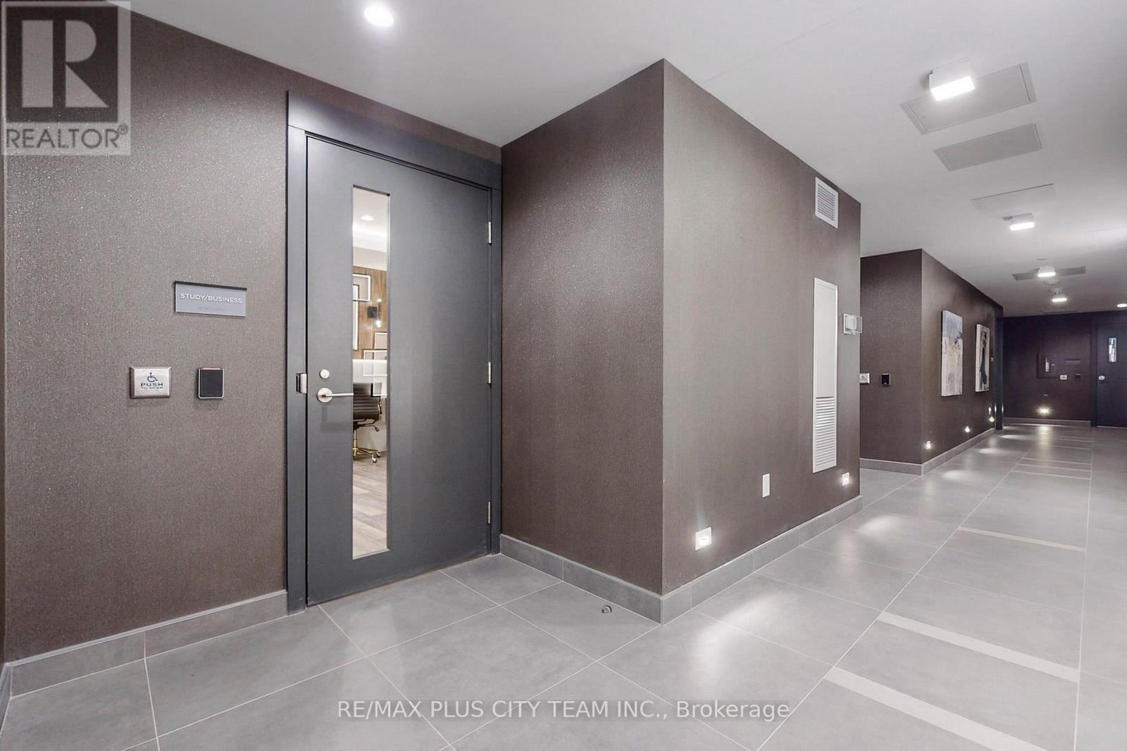 1402 - 28 Freeland Street, Toronto, Ontario  M5E 0E3 - Photo 21 - C12643226