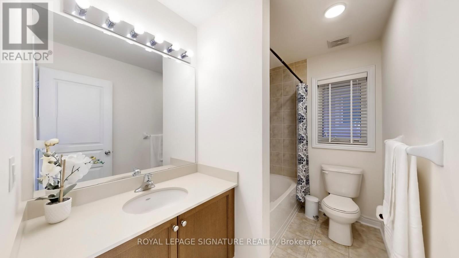 23 Frederick Stamm Crescent, Markham, Ontario  L6C 0X2 - Photo 13 - N12565628