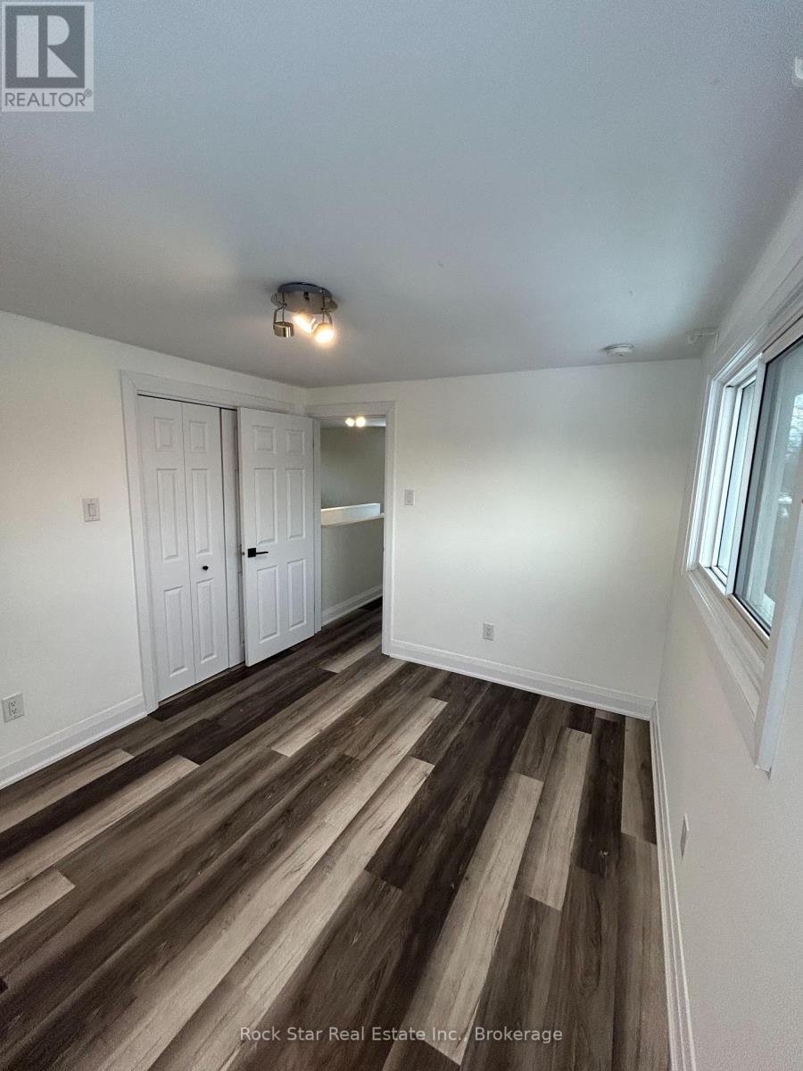 30 West 1st Street, Hamilton, Ontario  L9C 3B8 - Photo 16 - X12604206