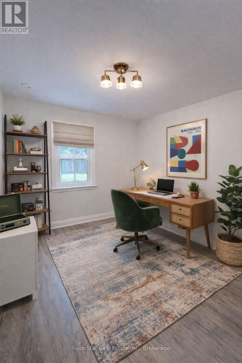 30 West 1st Street, Hamilton, Ontario  L9C 3B8 - Photo 8 - X12604206