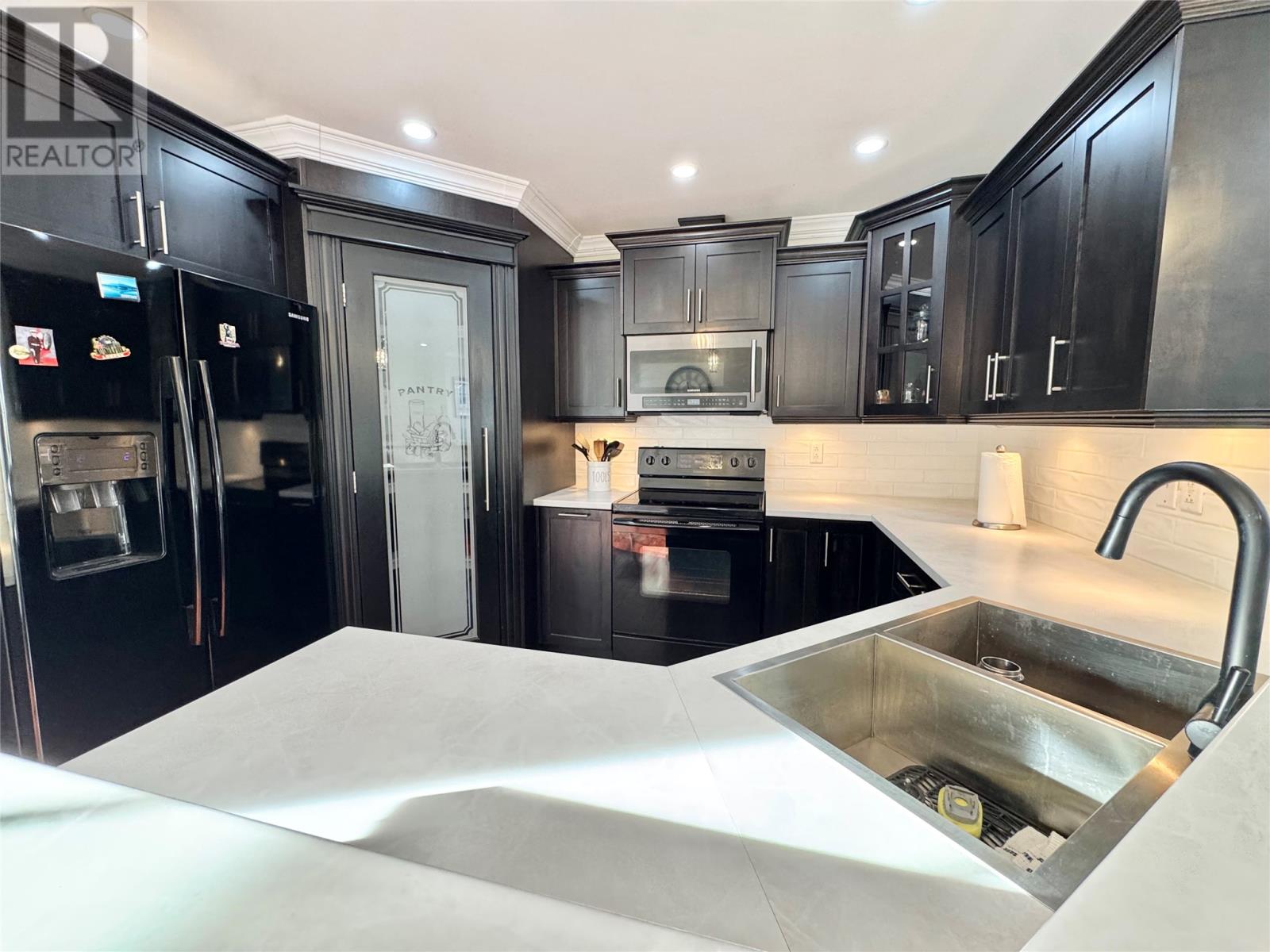 16 Laytes Avenue, Lewisporte, Newfoundland & Labrador  A0G 3A0 - Photo 35 - 1293354