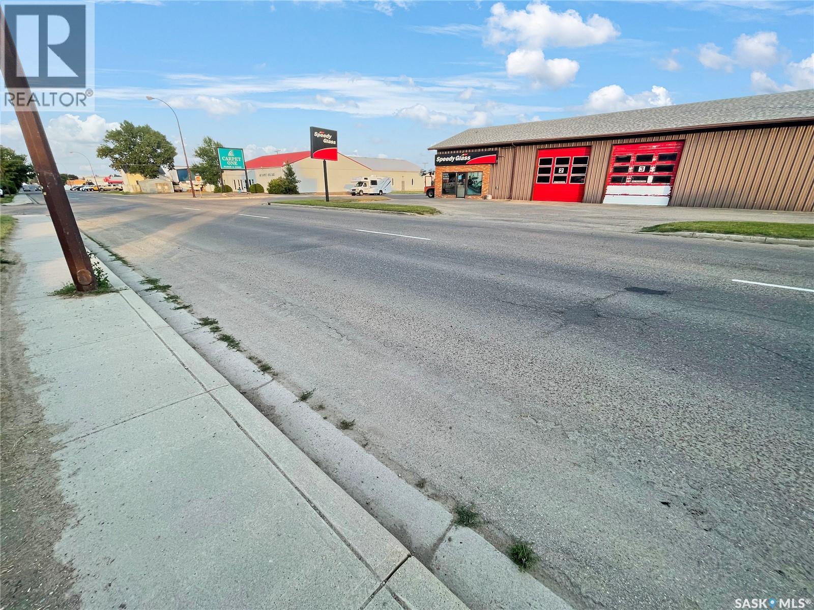 204 9th Avenue Nw, Swift Current, Saskatchewan  S9H 1A7 - Photo 5 - SK025790