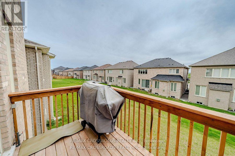 50 Carriage Shop Bend, East Gwillimbury, Ontario  L9N 0Y5 - Photo 12 - N12643518