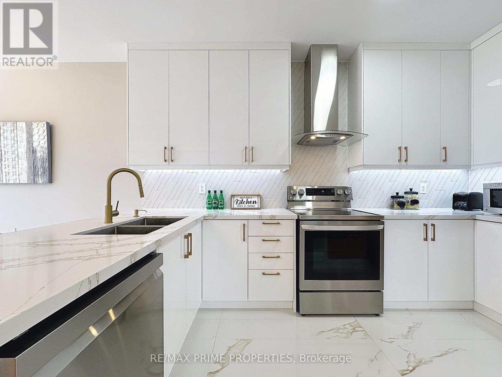 117 Big Hill Crescent, Vaughan, Ontario  L6A 4K7 - Photo 13 - N12643524