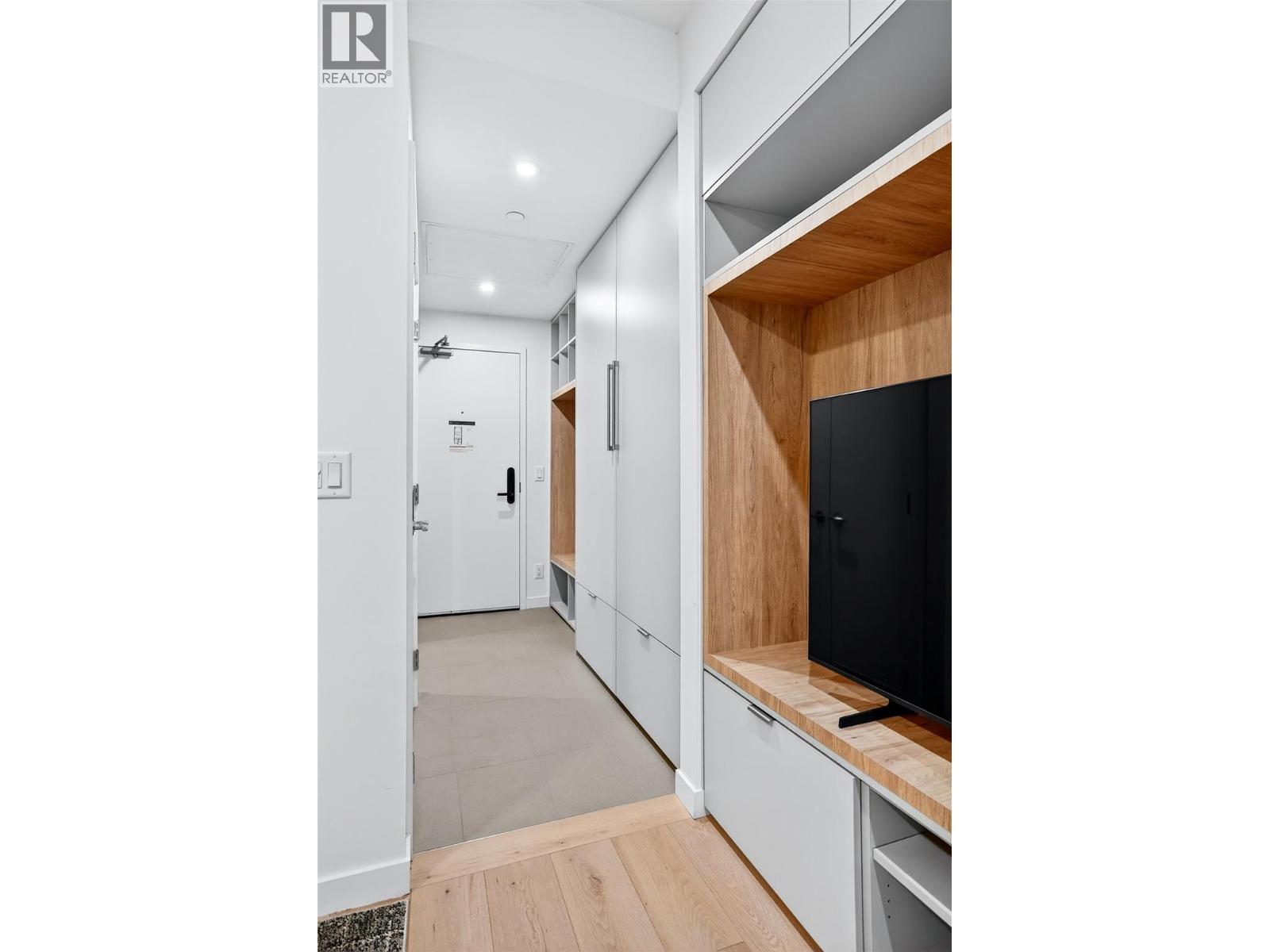 4280 Red Mountain Road Unit# 109, Rossland, British Columbia  V0G 1Y0 - Photo 11 - 10371386