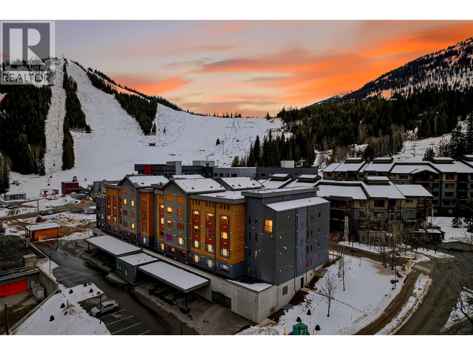 4280 Red Mountain Road Unit# 109, Rossland, British Columbia  V0G 1Y0 - Photo 2 - 10371386