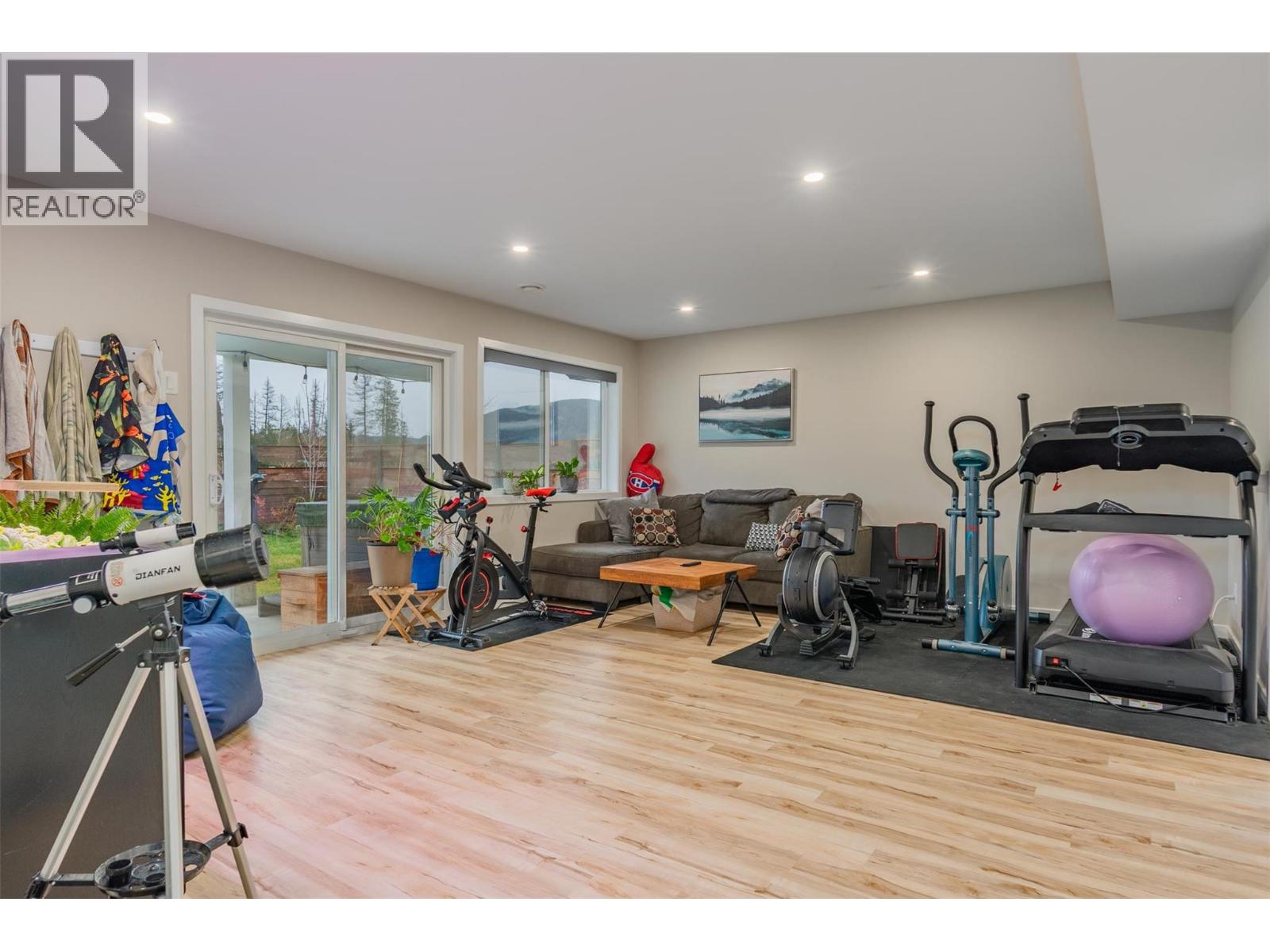 3921 Grandview Drive, Castlegar, British Columbia  V1N 4X9 - Photo 17 - 10371384