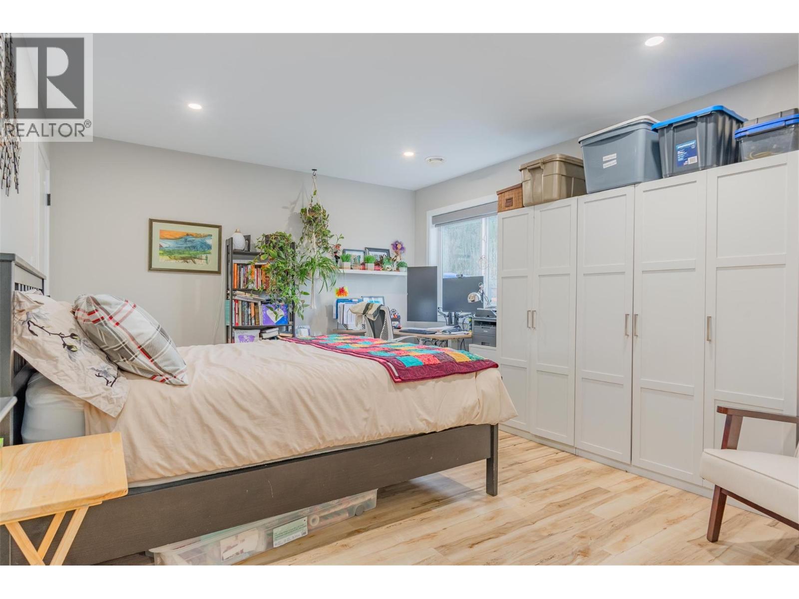 3921 Grandview Drive, Castlegar, British Columbia  V1N 4X9 - Photo 23 - 10371384