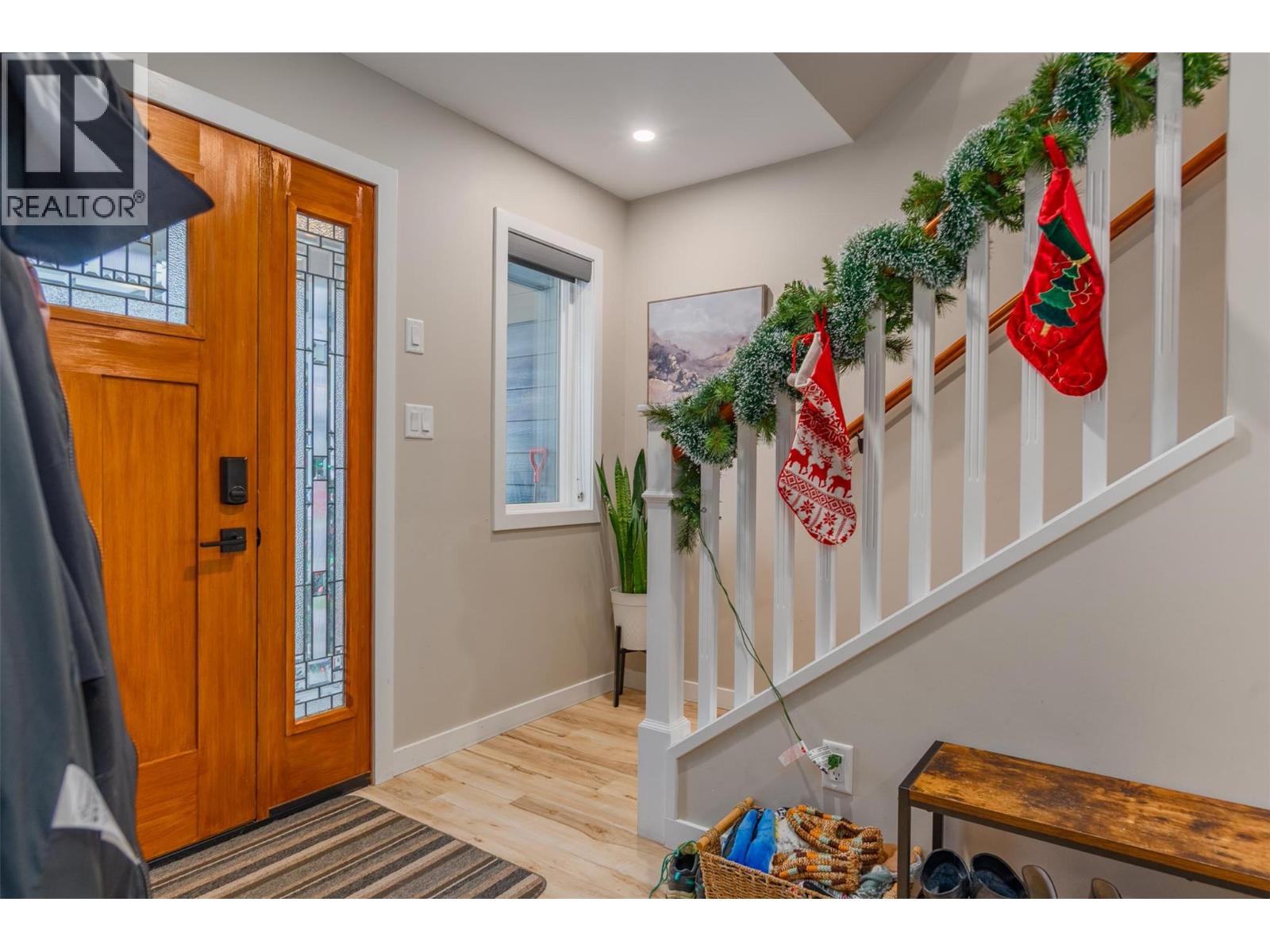 3921 Grandview Drive, Castlegar, British Columbia  V1N 4X9 - Photo 29 - 10371384