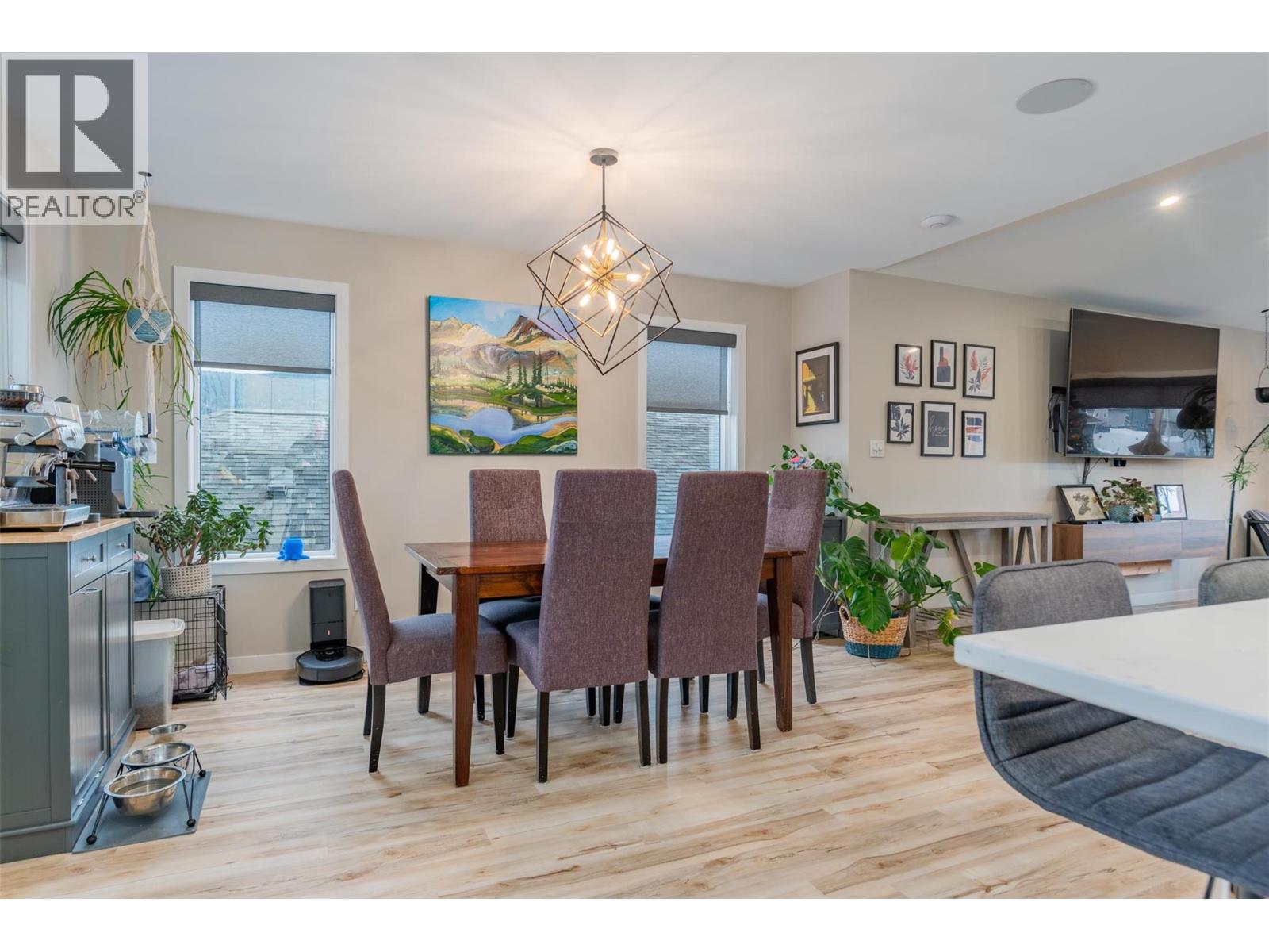 3921 Grandview Drive, Castlegar, British Columbia  V1N 4X9 - Photo 38 - 10371384