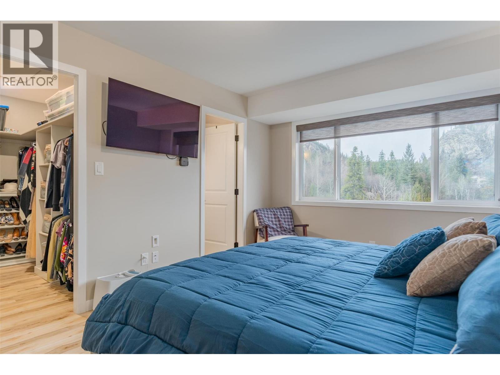 3921 Grandview Drive, Castlegar, British Columbia  V1N 4X9 - Photo 48 - 10371384