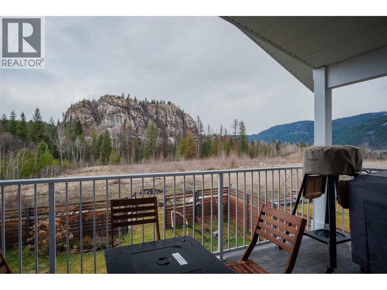 3921 Grandview Drive, Castlegar, British Columbia  V1N 4X9 - Photo 53 - 10371384