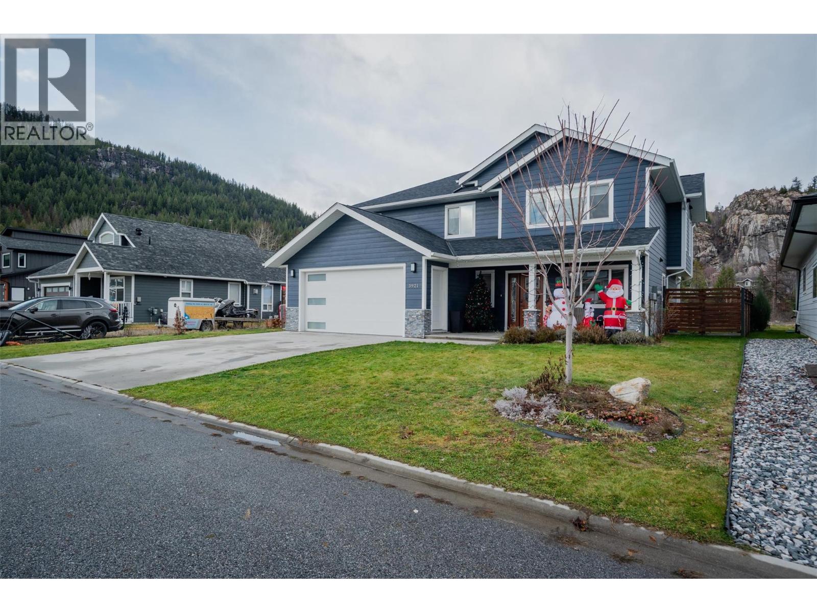 3921 Grandview Drive, Castlegar, British Columbia  V1N 4X9 - Photo 57 - 10371384