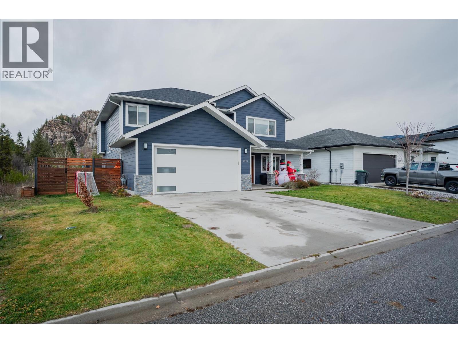 3921 Grandview Drive, Castlegar, British Columbia  V1N 4X9 - Photo 60 - 10371384