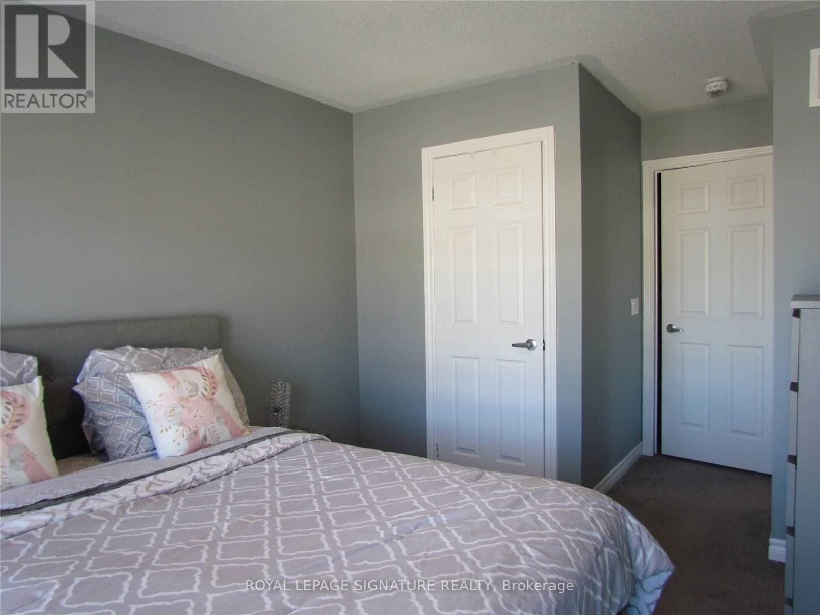 434 ATHABASCA COMMON, Oakville, Ontario