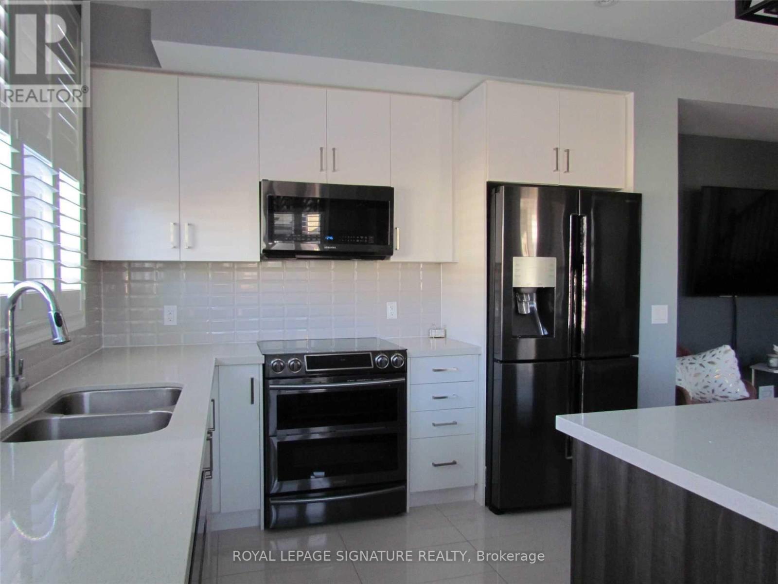 434 Athabasca Common, Oakville, Ontario  L6H 0R6 - Photo 9 - W12643512