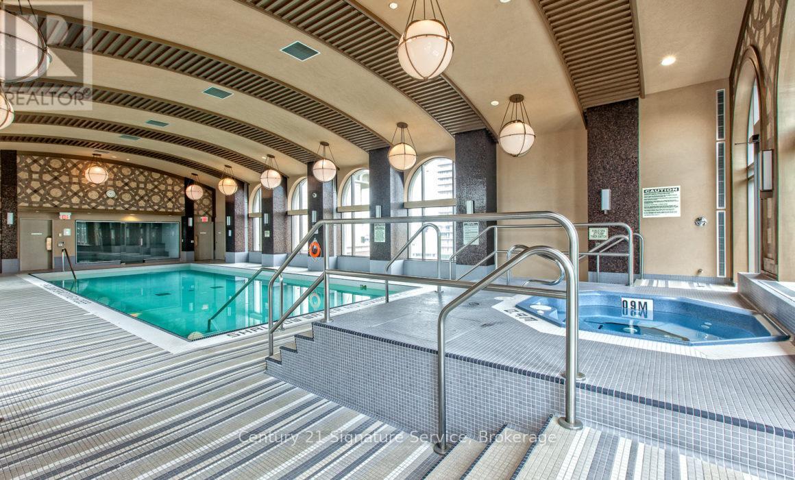 2001 - 385 Prince Of Wales Drive, Mississauga, Ontario  L5B 0C6 - Photo 40 - W12643520