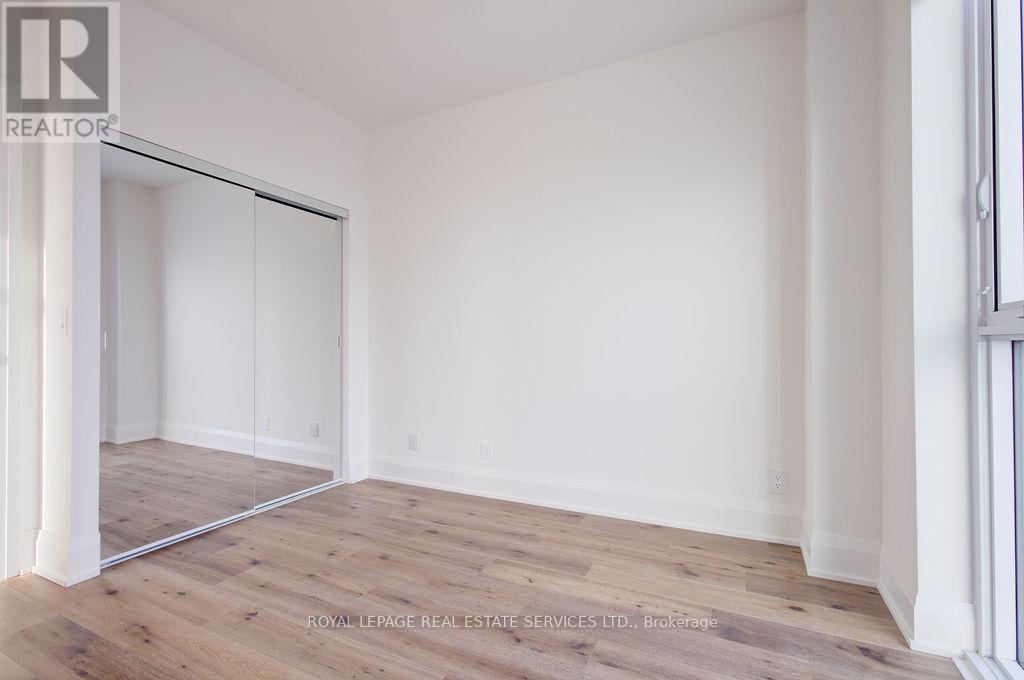 2009 - 3079 Trafalgar Road, Oakville, Ontario  L6H 8C5 - Photo 17 - W12643528