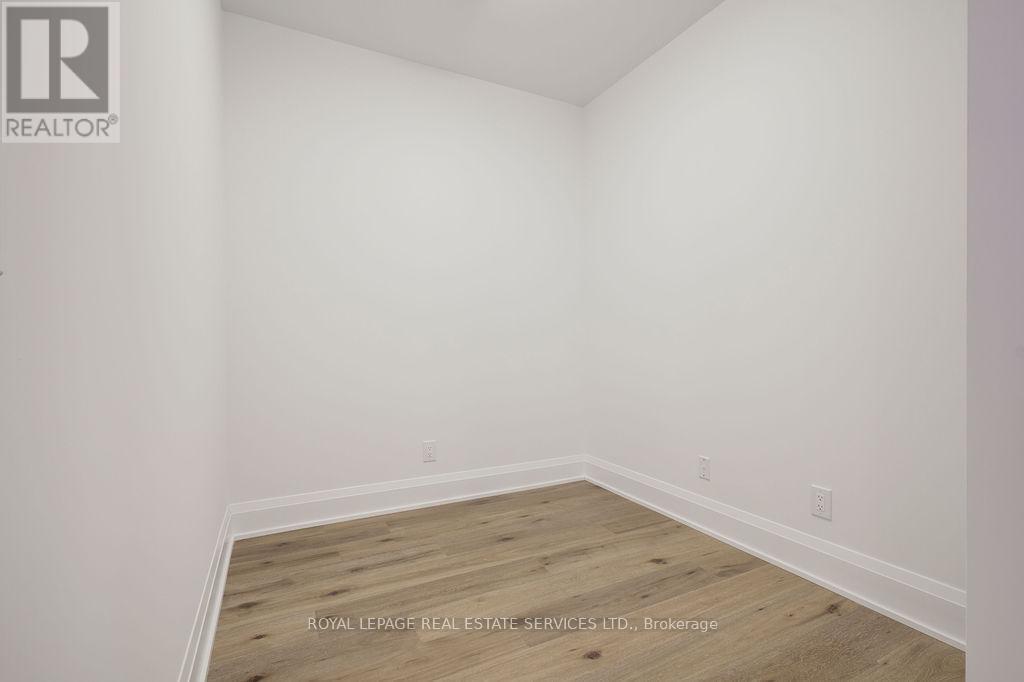 2009 - 3079 Trafalgar Road, Oakville, Ontario  L6H 8C5 - Photo 18 - W12643528