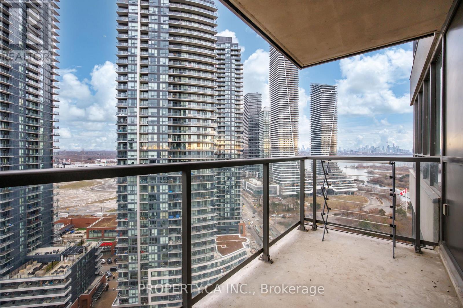 2206 - 2230 Lake Shore Boulevard W, Toronto, Ontario  M8V 0B2 - Photo 21 - W12643554