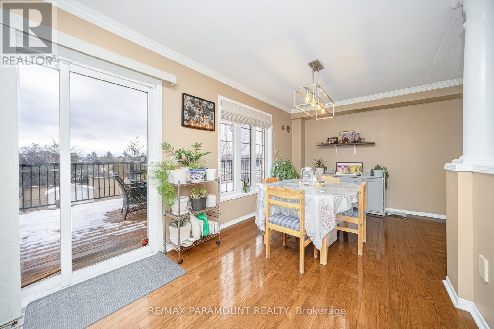 35 Flower Trail, Brampton, Ontario  L6P 1P1 - Photo 12 - W12643556