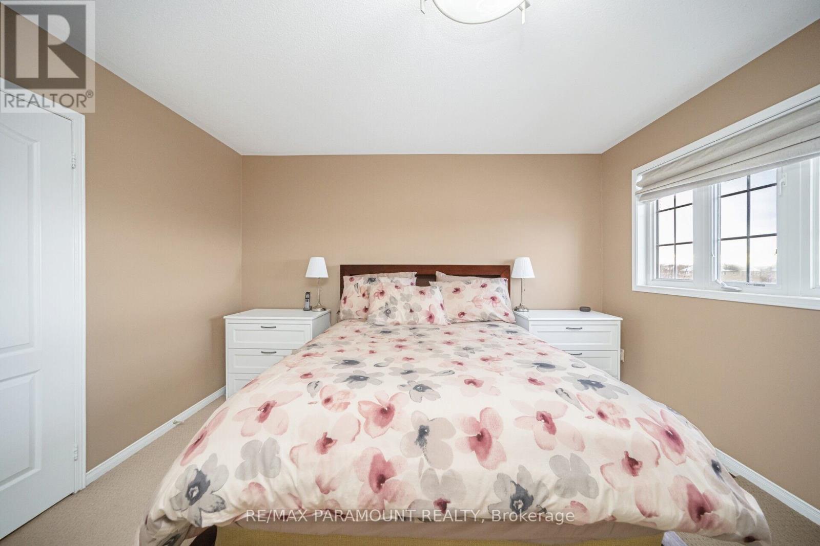 35 Flower Trail, Brampton, Ontario  L6P 1P1 - Photo 20 - W12643556