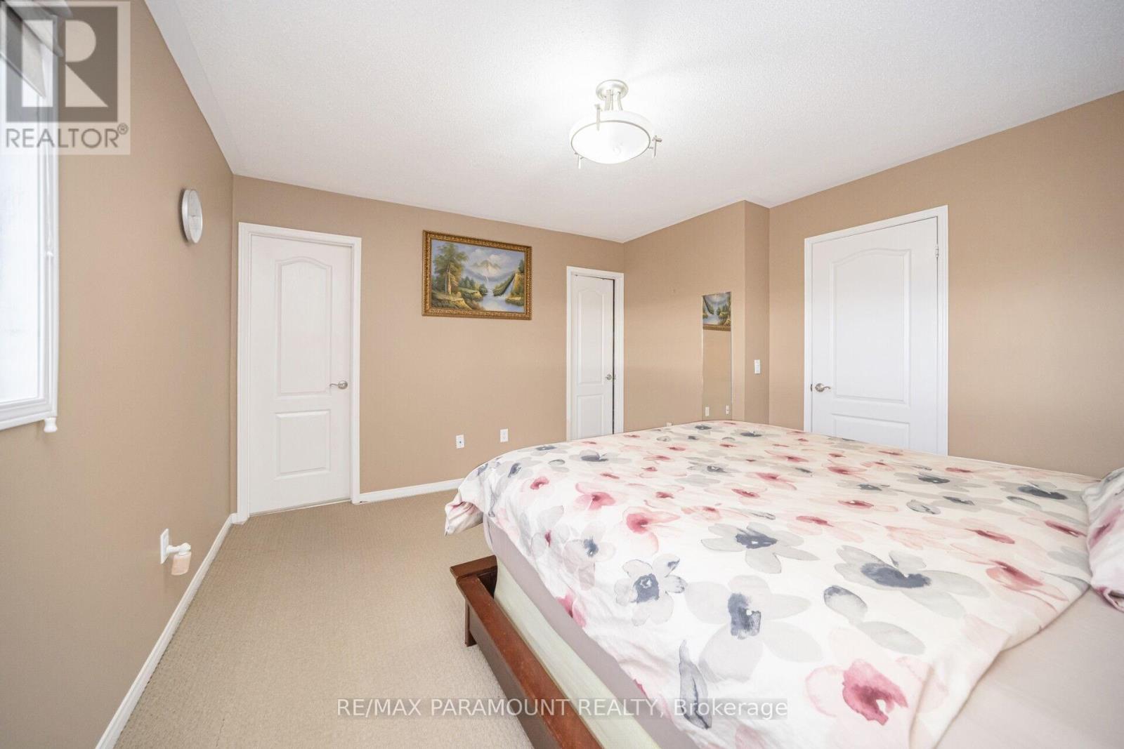 35 Flower Trail, Brampton, Ontario  L6P 1P1 - Photo 21 - W12643556