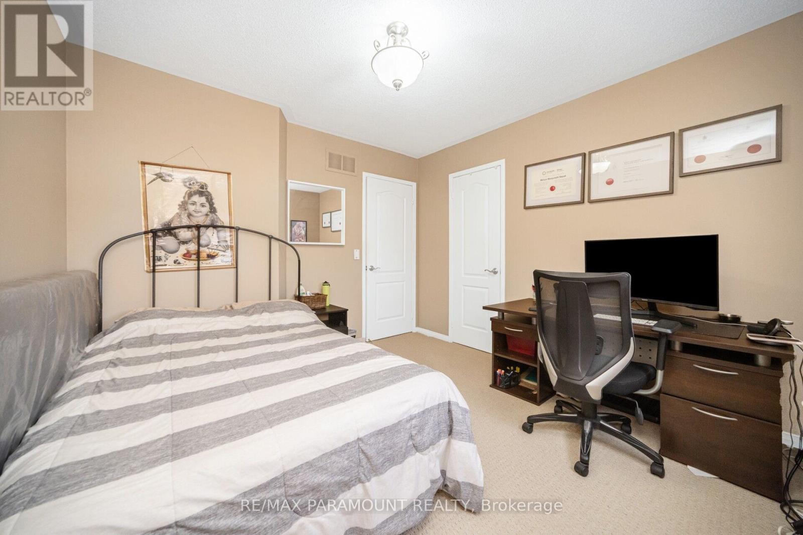 35 Flower Trail, Brampton, Ontario  L6P 1P1 - Photo 26 - W12643556