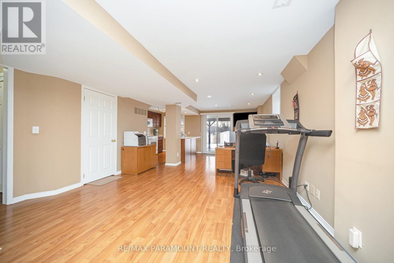 35 Flower Trail, Brampton, Ontario  L6P 1P1 - Photo 32 - W12643556