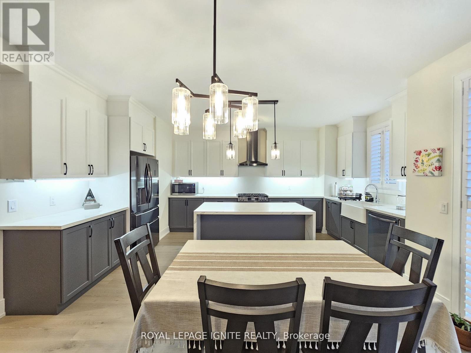 48 Duxbury Road, Brampton, Ontario  L6R 4E3 - Photo 9 - W12643562