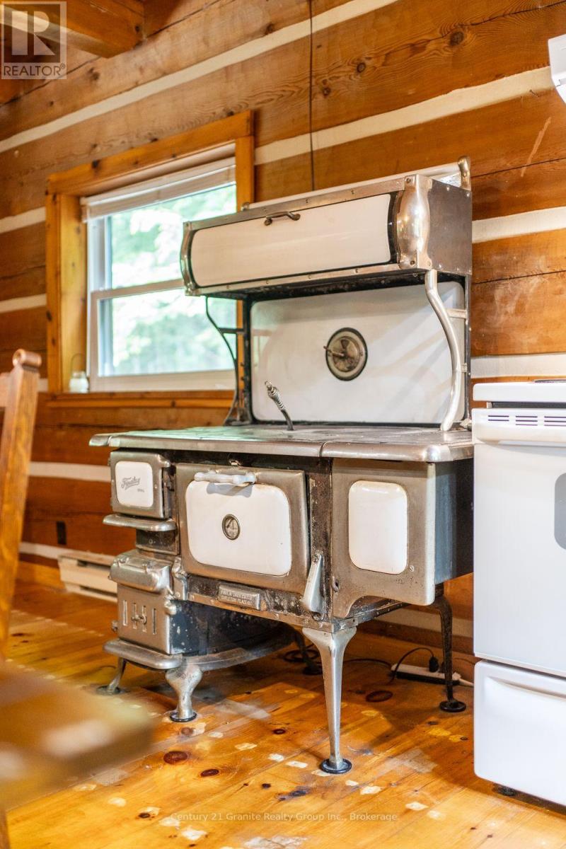 19221 Highway 118, Highlands East, Ontario  K0M 1S0 - Photo 12 - X12643592