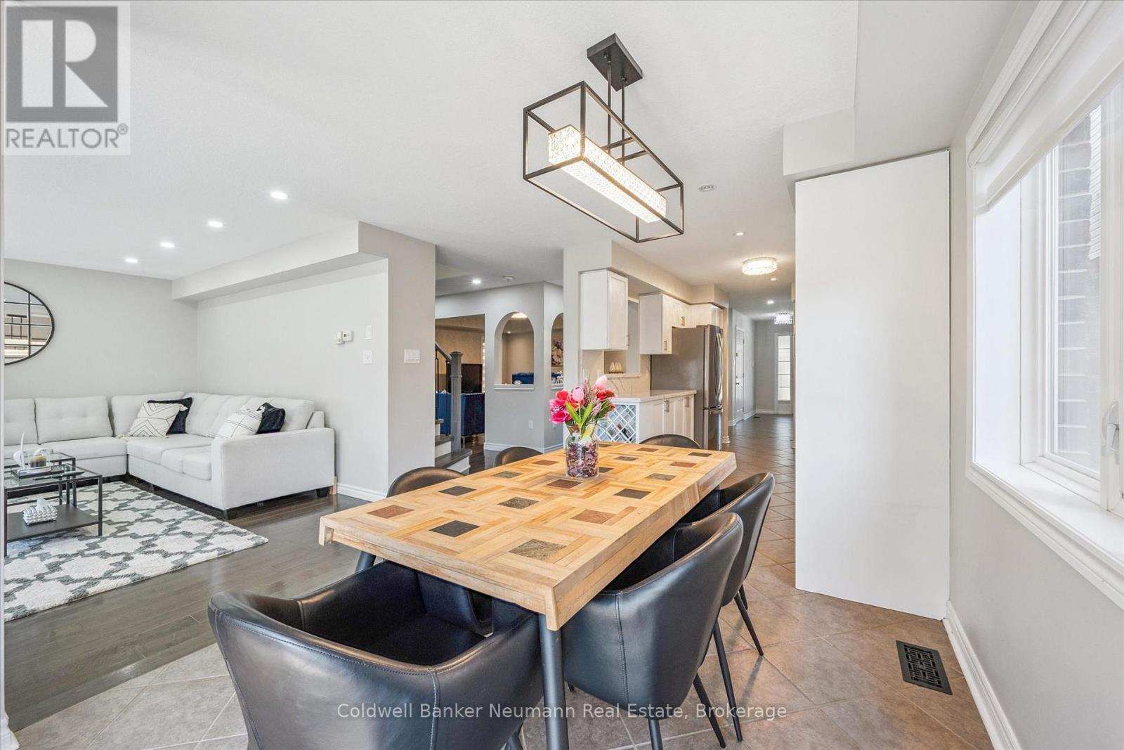 64 Laughland Lane, Guelph (Pineridge/westminster Woods), Ontario  N1L 0C6 - Photo 33 - X12643658