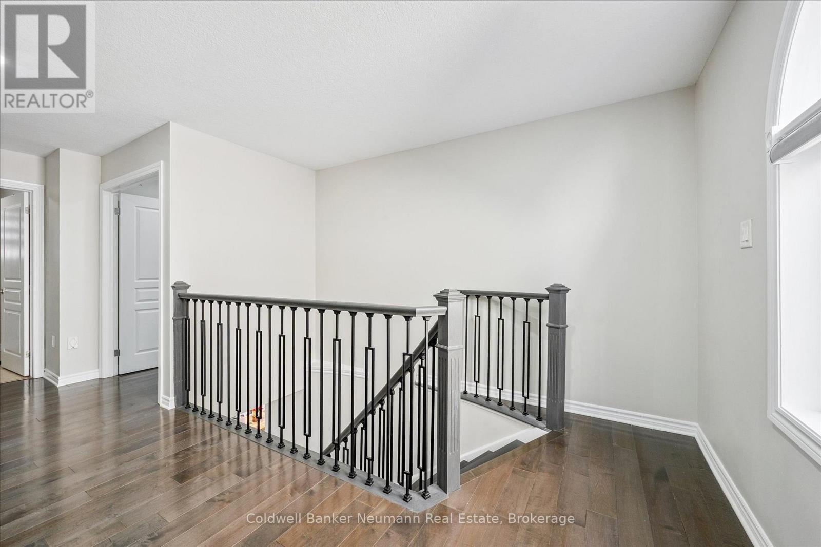 64 Laughland Lane, Guelph (Pineridge/westminster Woods), Ontario  N1L 0C6 - Photo 37 - X12643658