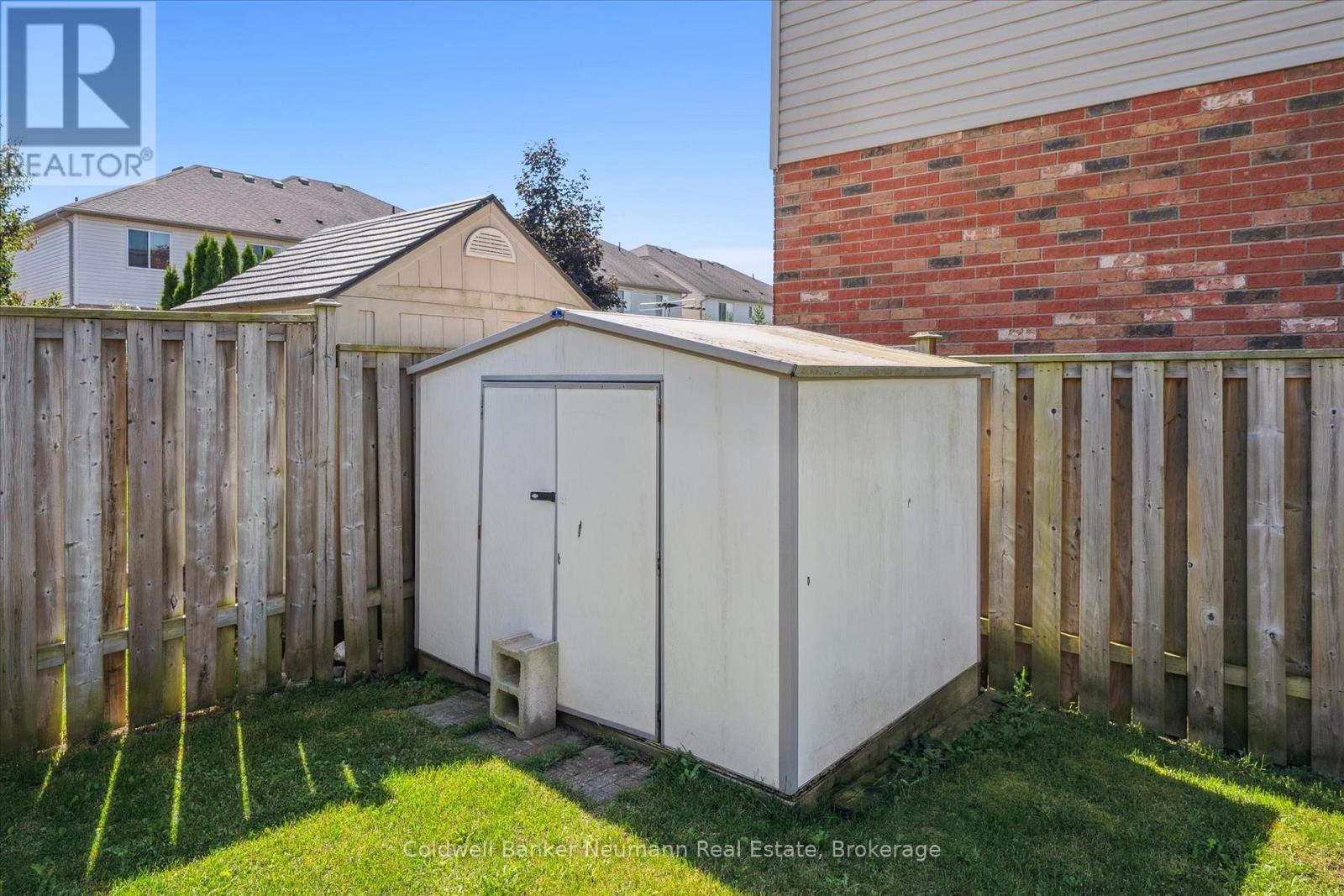 64 Laughland Lane, Guelph (Pineridge/westminster Woods), Ontario  N1L 0C6 - Photo 44 - X12643658