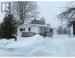 4 RIVERSIDE DRIVE, North Huron, Ontario