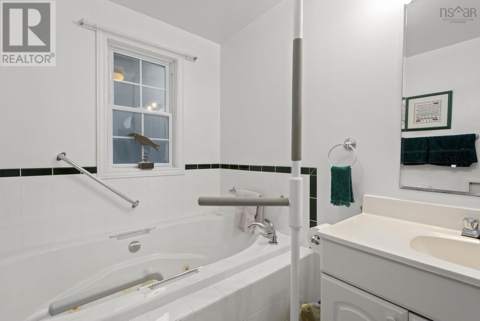 54 Sunnybrae Avenue, Halifax, Nova Scotia B3N 2G5 - Photo 28 - 202529091