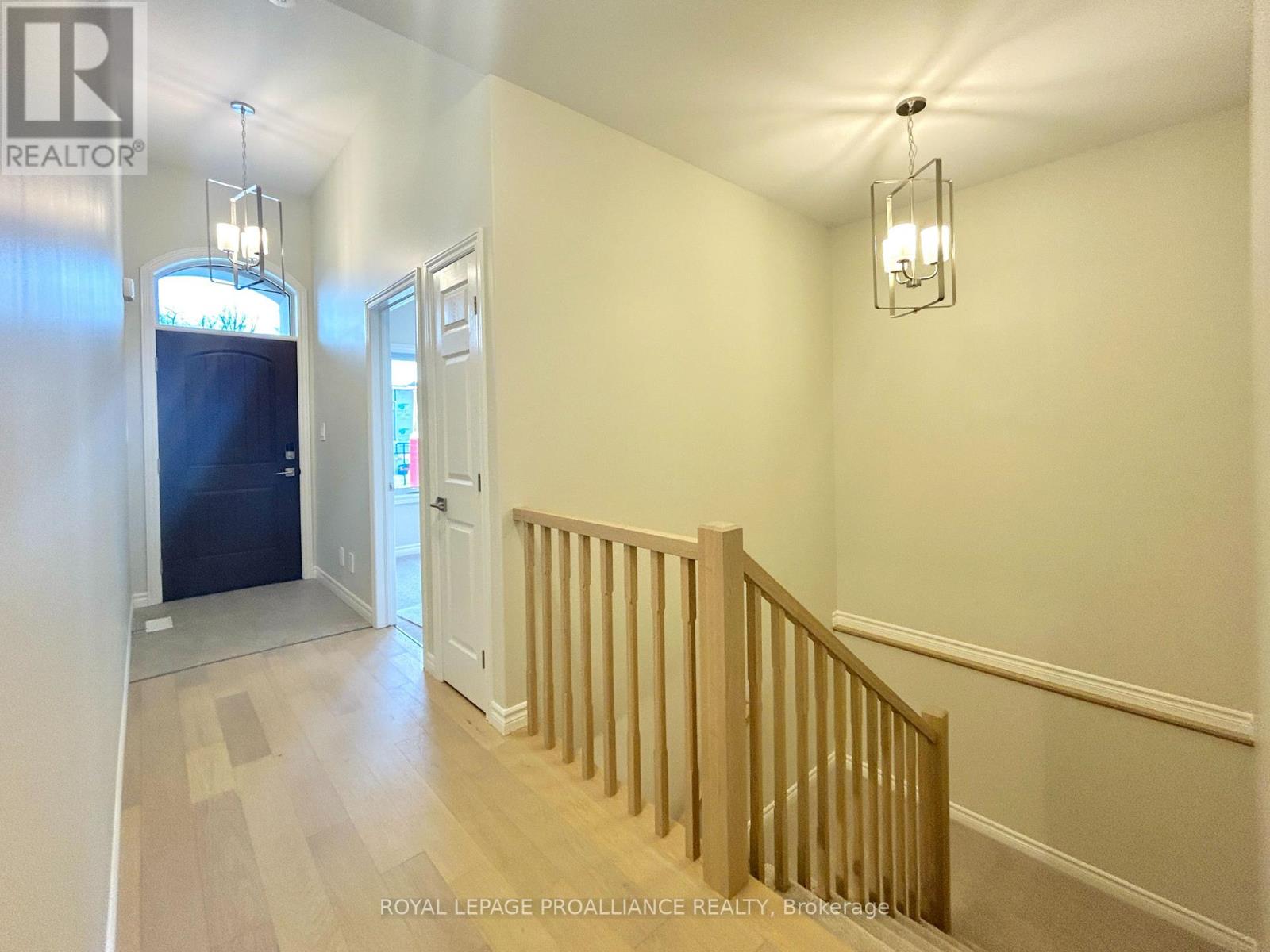 15 - 99 Cloverleaf Drive, Belleville, Ontario  K8N 4Z5 - Photo 4 - X12643628