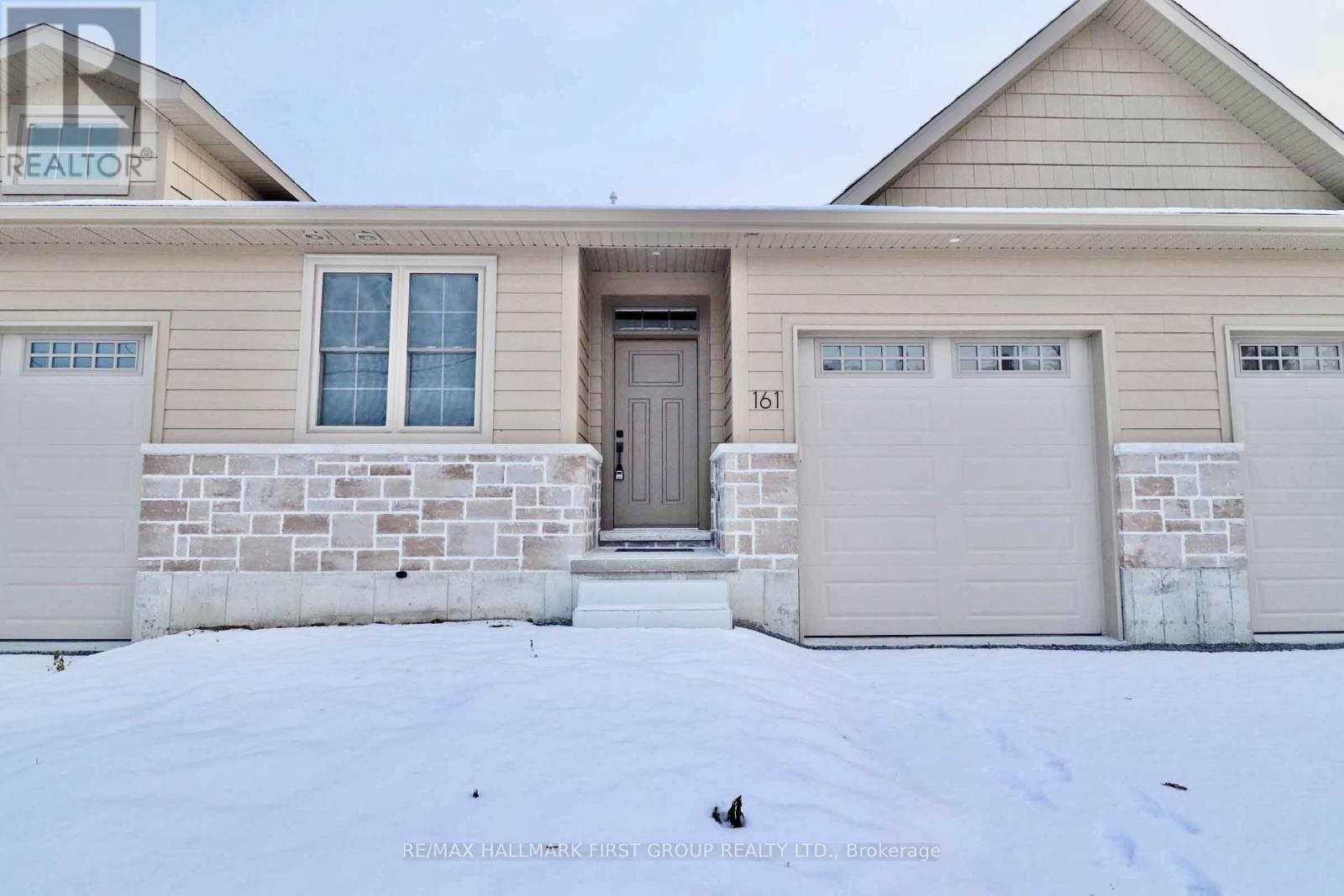 161 Pomeroy Avenue, Tweed, Ontario K0K 3J0 - Photo 2 - X12643676