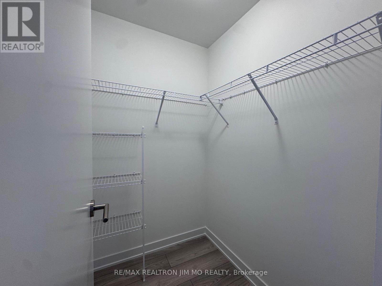 1208 - 5858 Yonge Street, Toronto, Ontario  M2M 3T3 - Photo 13 - C12642278